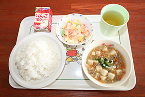 カエルの制作　ぺんぎん
