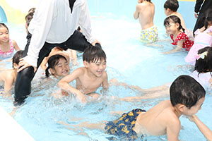 2階のプール 楽しかったね！ 　  D