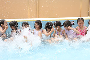 2階のプール 楽しかったね！ 　  D