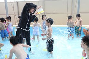 2階のプール　楽しかったね！　C
