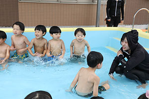 2階のプール　楽しかったね！　C