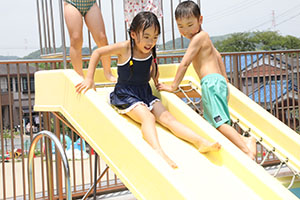 2階のプール　楽しかったね！　B