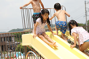 2階のプール　楽しかったね！　B