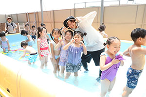 2階のプール　楽しかったね！　A