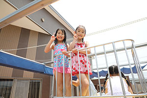 2階のプール　楽しかったね！　A