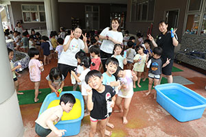 7月生まれのお誕生会　ーごちゃまぜパーティー　　年中組