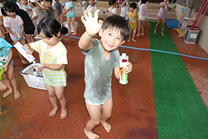 7月生まれのお誕生会　ーごちゃまぜパーティー　　年中組