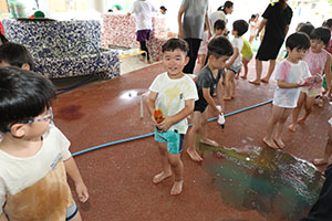 7月生まれのお誕生会　ーごちゃまぜパーティー　　年中組