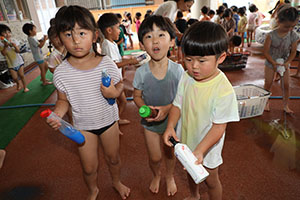 7月生まれのお誕生会　ーごちゃまぜパーティー　　年中組