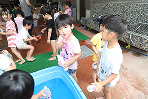7月生まれのお誕生会　ーごちゃまぜパーティー　　年中組