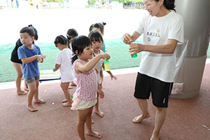 7月生まれのお誕生会　ーごちゃまぜパーティー　　年中組