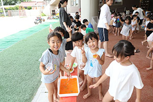 7月生まれのお誕生会　ーごちゃまぜパーティー　　年中組
