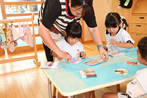 アイスの制作　ー写し絵ー　ことり