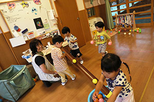 ボール遊び楽しかったね　ぺんぎん