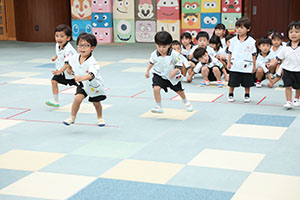 かけっこの活動　ことり