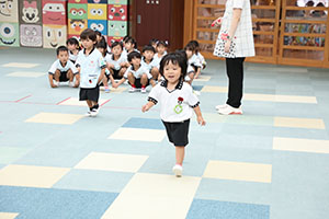 かけっこの活動　ことり