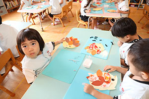 ハリネズミの制作　ぱんだ