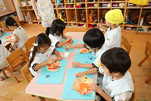 ハリネズミの制作　ぱんだ