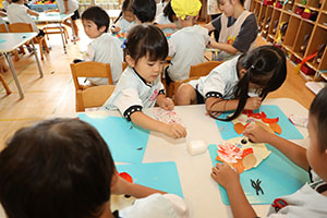 ハリネズミの制作　ぱんだ