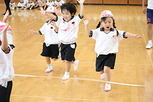 体操教室　ーかけっこー　うさぎ・ことり