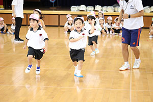 体操教室　ーかけっこー　うさぎ・ことり