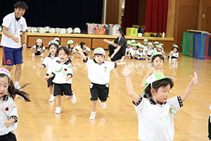 体操教室　ーかけっこー　うさぎ・ことり