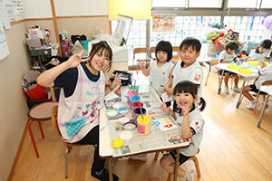 秋の制作　すみれ