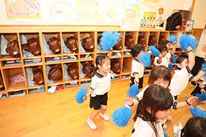 運動会　リズム活動の練習　こあら