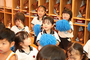 運動会　リズム活動の練習　こあら