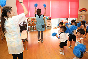 運動会　リズム活動の練習　こあら