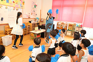 運動会　リズム活動の練習　こあら