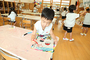 フラッグの制作　ひまわり