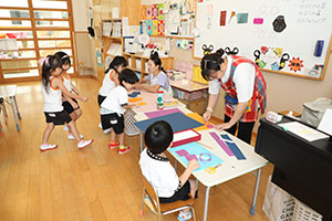 ハロウィンの制作　たんぽぽ
