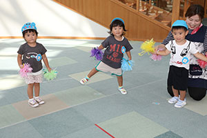 運動会　リズム活動の練習　2歳児クラス