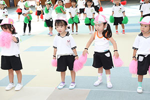 運動会　リズム活動の練習　年少組