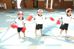 運動会　リズム活動の練習　年少組