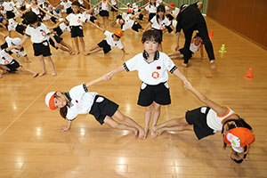 体操教室　組体操・バルーン活動　C・D・E