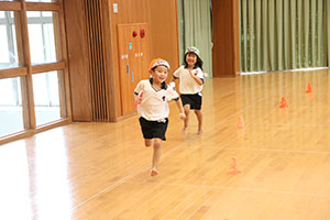 リレー頑張っています！　A・B・E