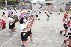 鼓隊の活動頑張っています！　C・D・E