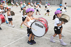 鼓隊の活動頑張っています！　C・D・E