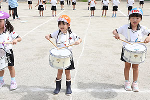 鼓隊の活動頑張っています！　C・D・E
