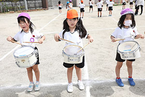 鼓隊の活動頑張っています！　C・D・E