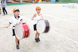 鼓隊の活動頑張っています！　C・D・E