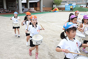 鼓隊の活動頑張っています！　C・D・E