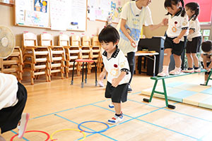 サーキット遊び　きりん