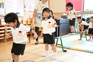 サーキット遊び　きりん
