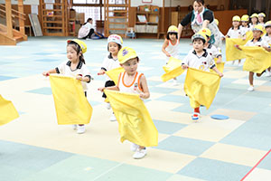 運動会　リズム活動の練習　ひまわり・さくら・たんぽぽ