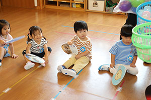 風船遊び　ぺんぎん