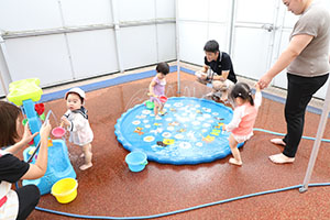 エンゼルリング（1歳児親子のふれあいクラブ）