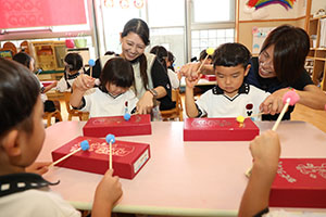 太鼓ごっこ　こあら